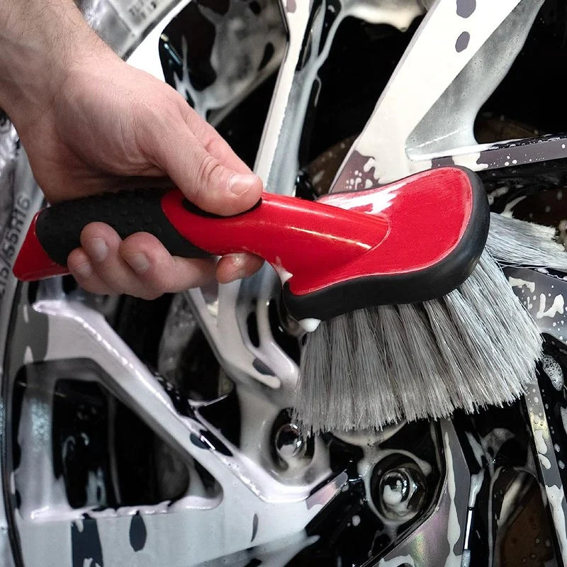 Viberis - Wheel Arch Brush - Red & Black - Image 4